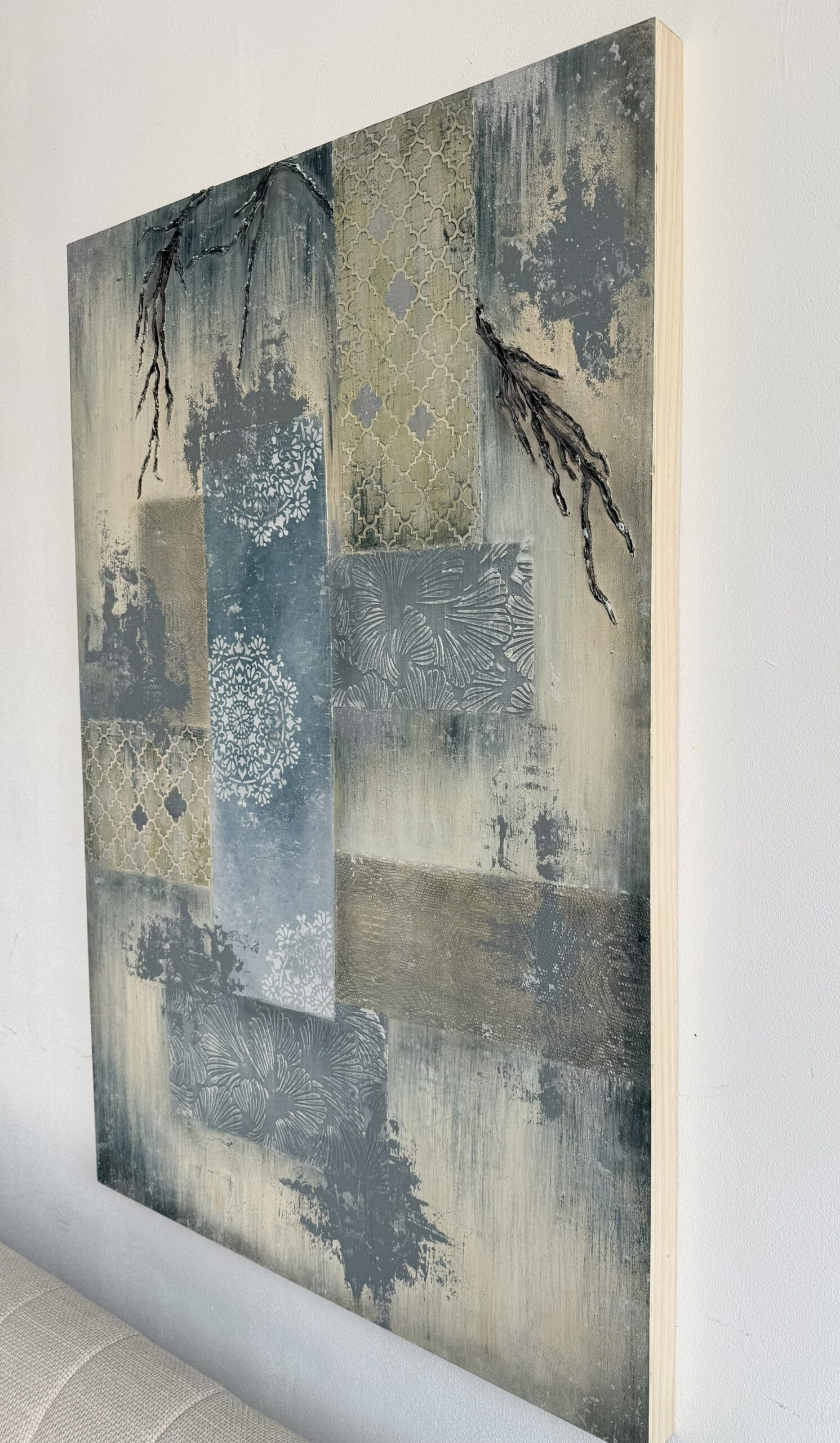 Behind Winter's Windows — afbeelding 3, zijaanzicht
